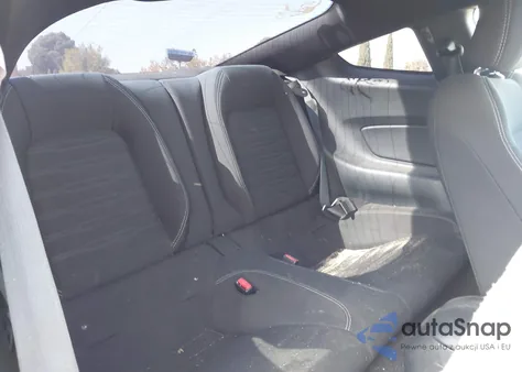 2017 Ford Mustang Ecoboost z USA, uszkodzony, nr VIN 1FA6P8TH2H5344715